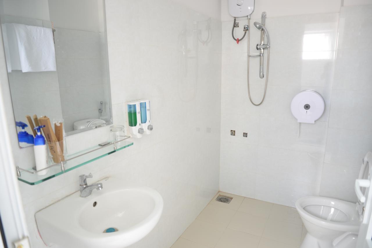 דה לאט Amis Hotel מראה חיצוני תמונה