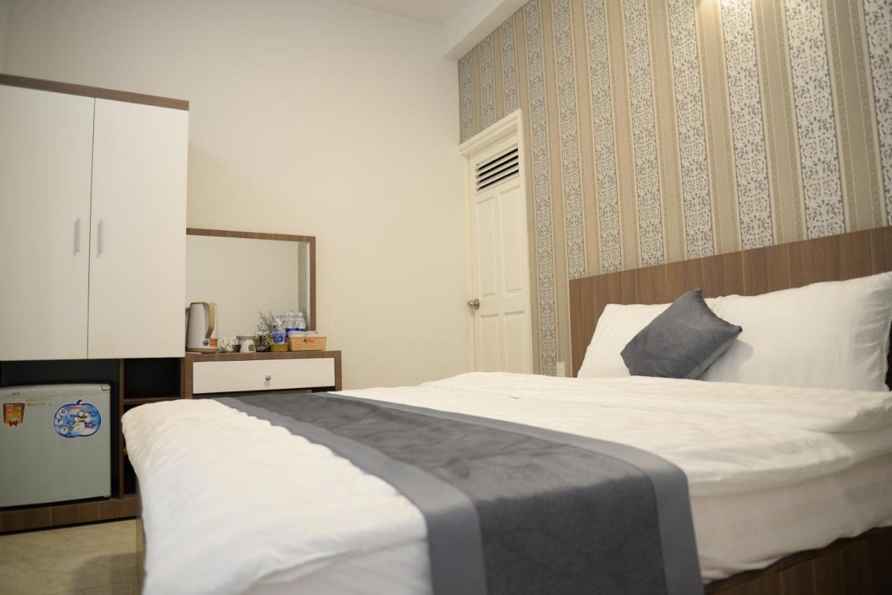 דה לאט Amis Hotel מראה חיצוני תמונה